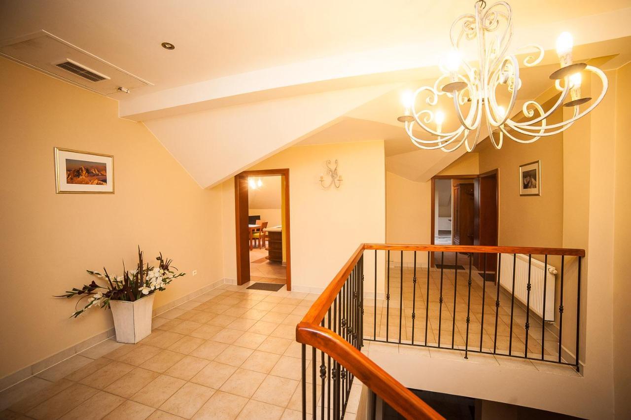 Apartamenty Dom Na Wzgorzu Gardenia Stronie Śląskie Exterior foto