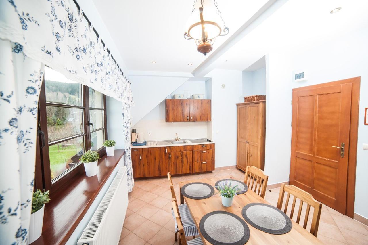 Apartamenty Dom Na Wzgorzu Gardenia Stronie Śląskie Exterior foto