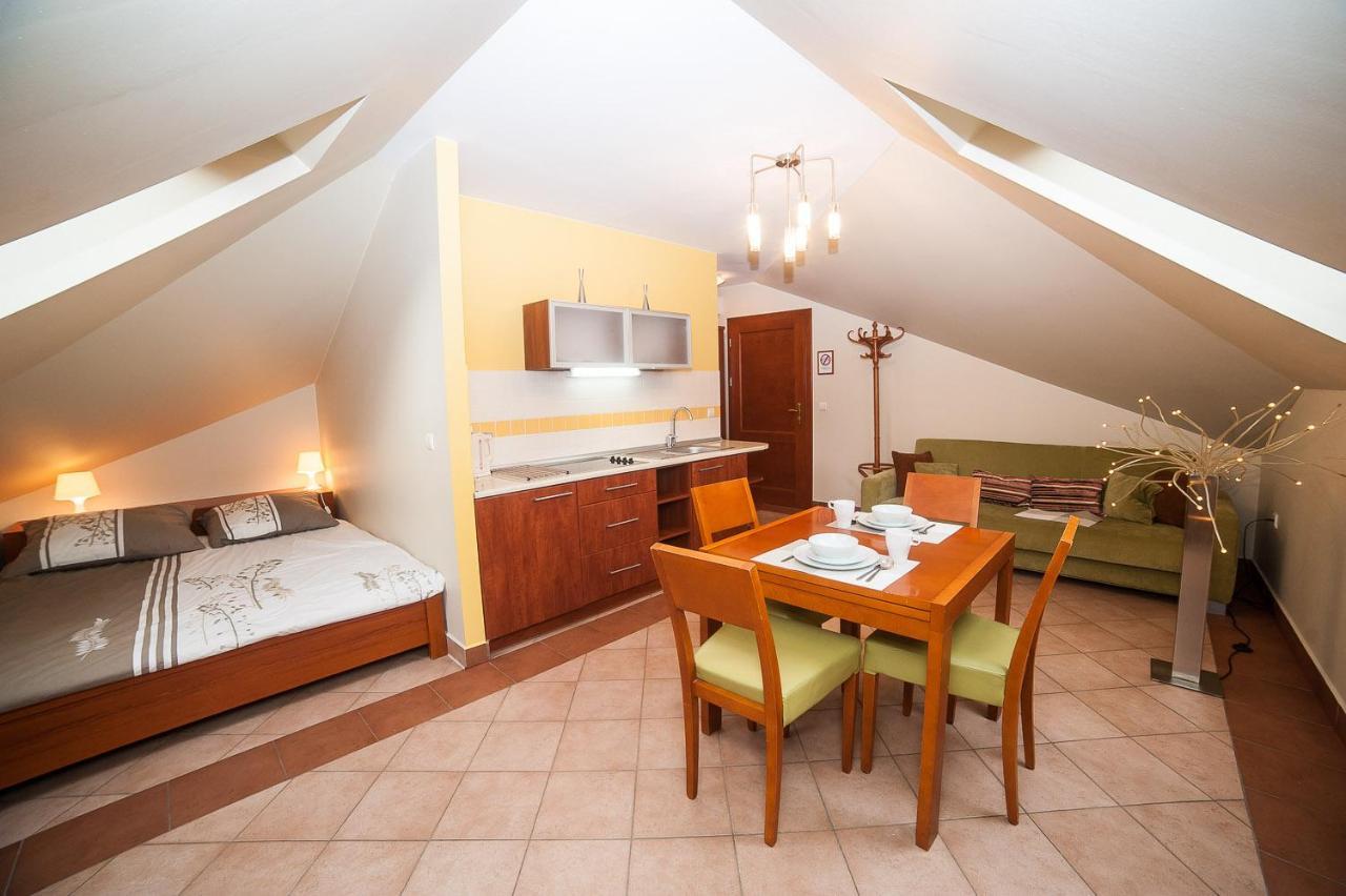 Apartamenty Dom Na Wzgorzu Gardenia Stronie Śląskie Exterior foto