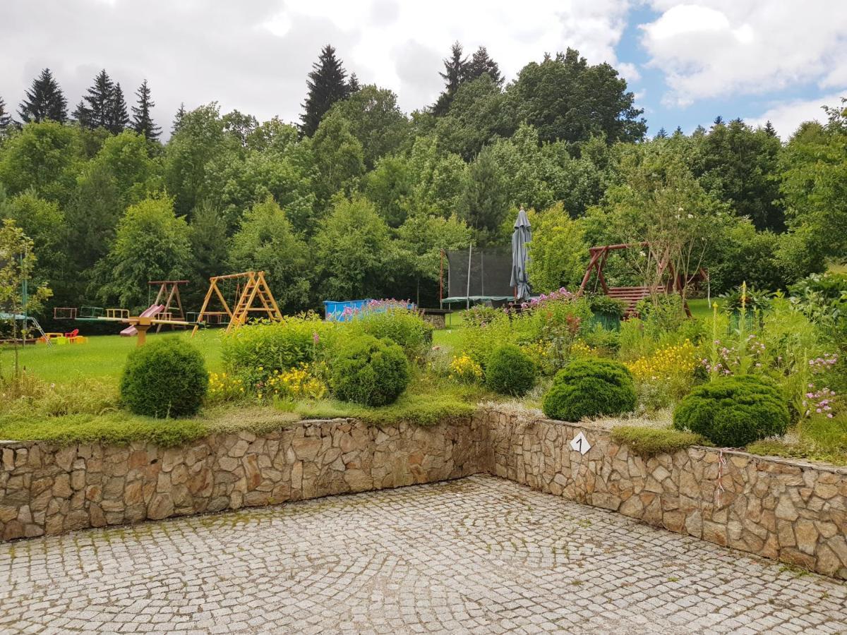 Apartamenty Dom Na Wzgorzu Gardenia Stronie Śląskie Exterior foto